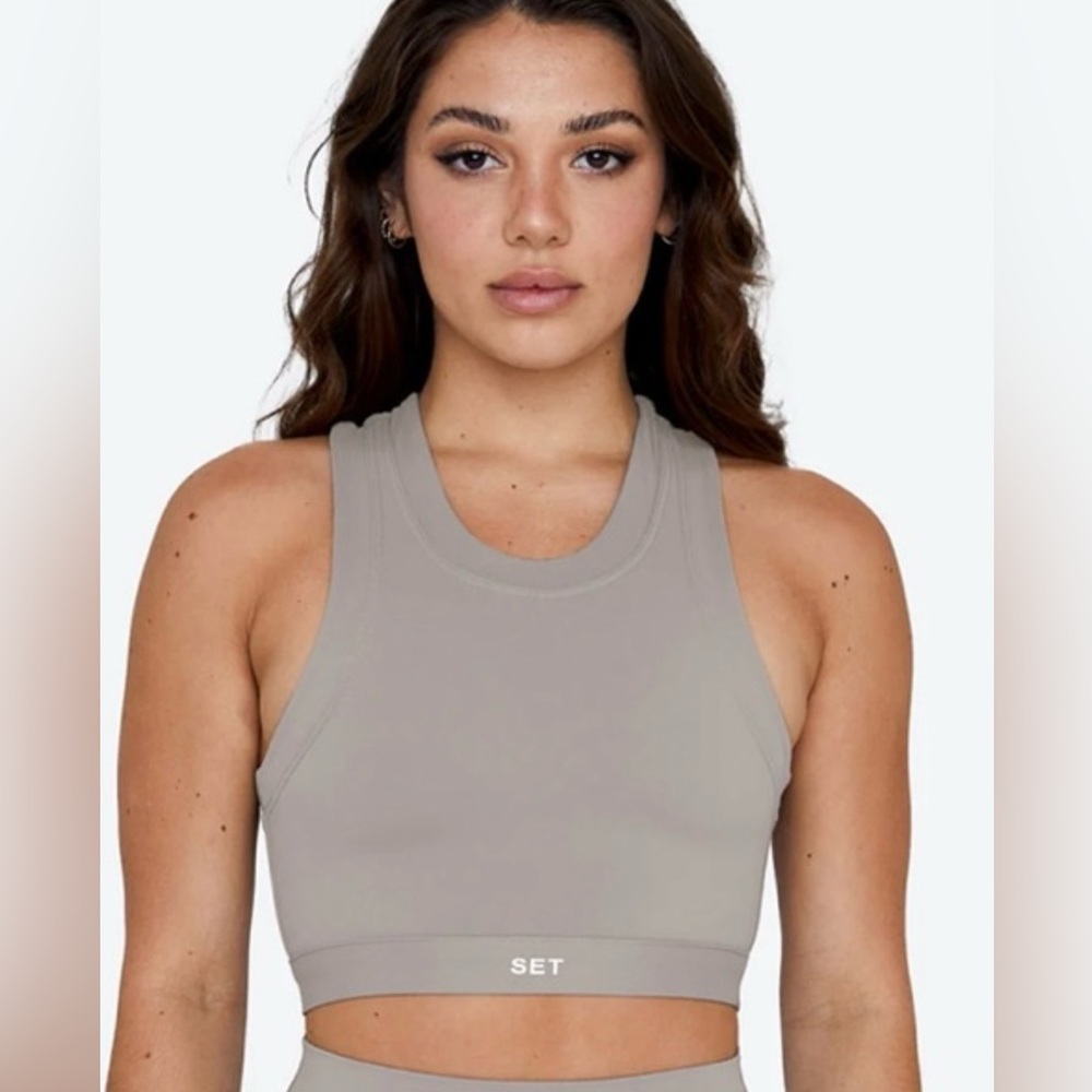 Set Active High Neck Sports Bra - Stone